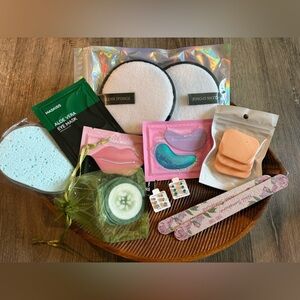 Assorted skin care & gift set
